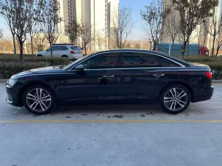 济宁19年奥迪A6L7