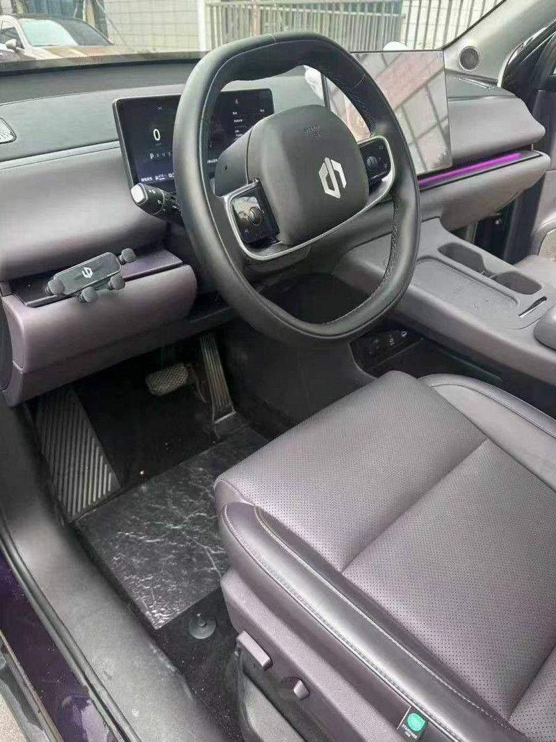 佛山25年零跑汽车C164