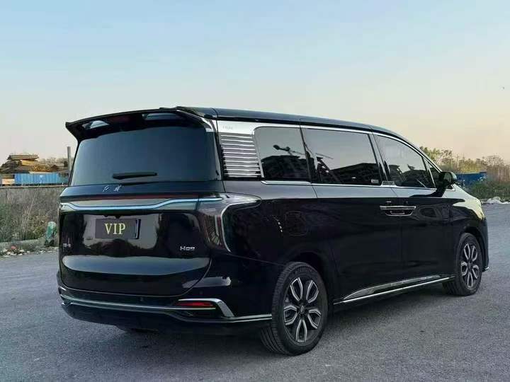 桂林23年紅旗HQ94