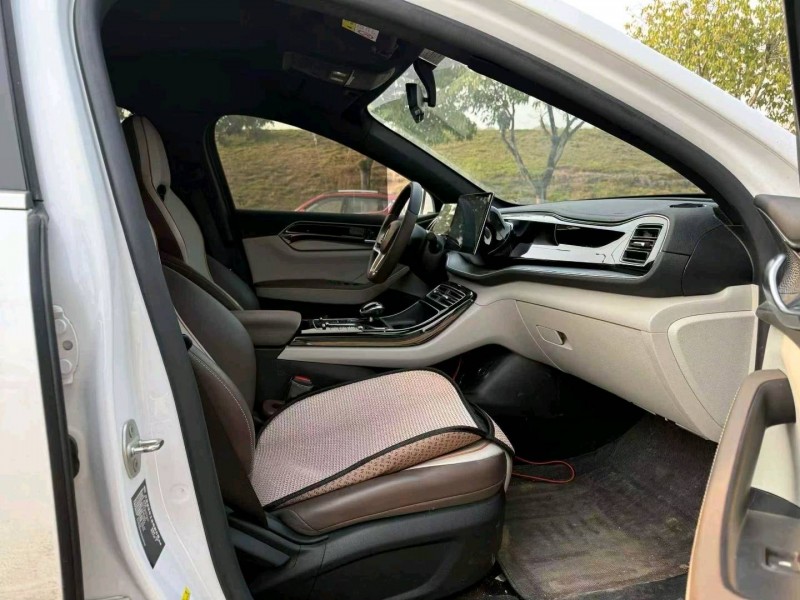 重庆24年比亚迪秦9