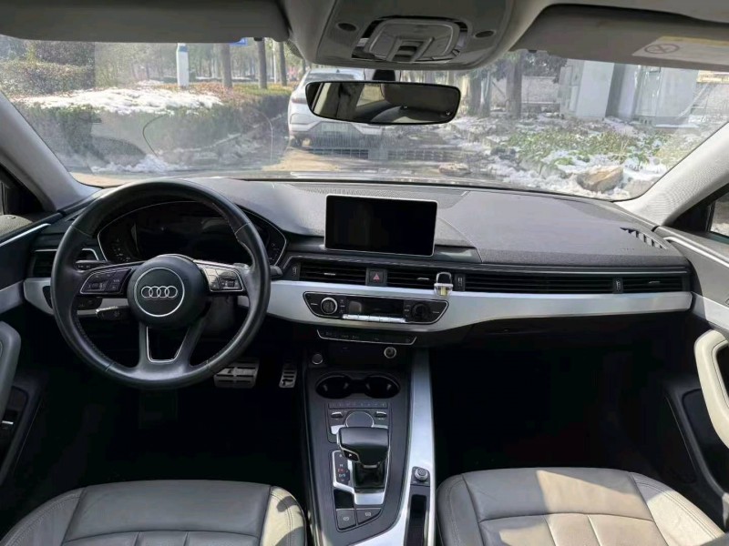 宜昌18年奥迪A4L5