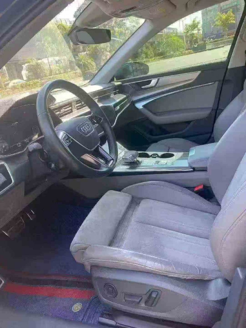 龙岩21年奥迪A6L4