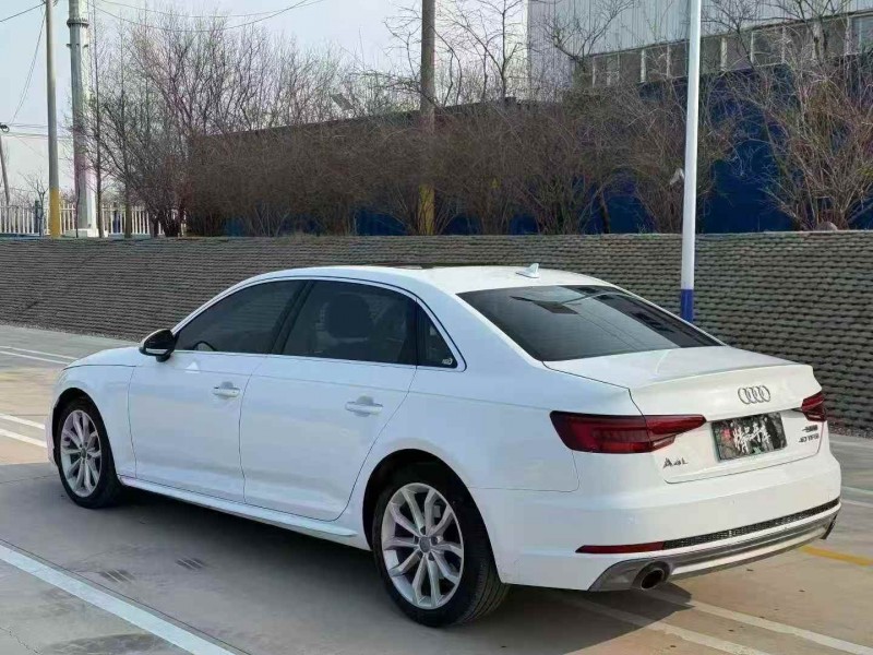 济宁18年奥迪A6L8