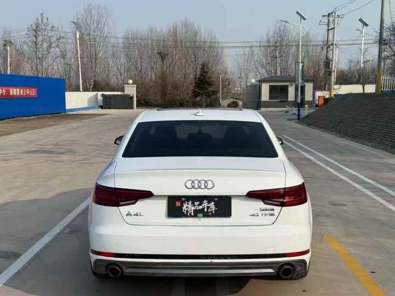 济宁18年奥迪A6L9