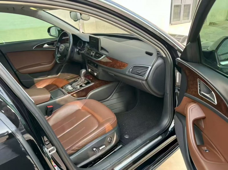 石家庄17年奥迪A6L4