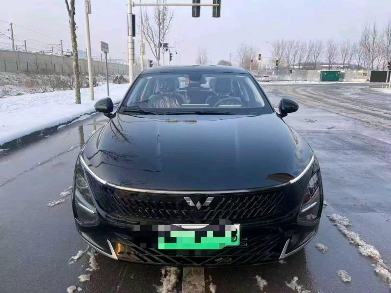 鹤壁25年五菱汽车星光1