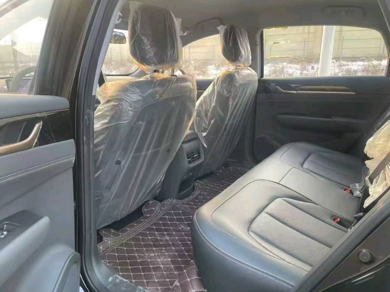 鹤壁25年五菱汽车星光9