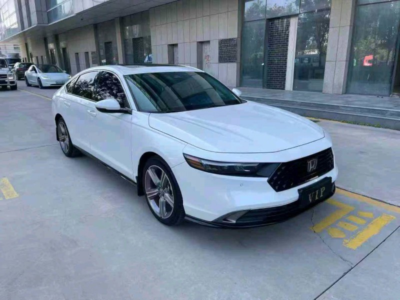 济宁23年本田雅阁3