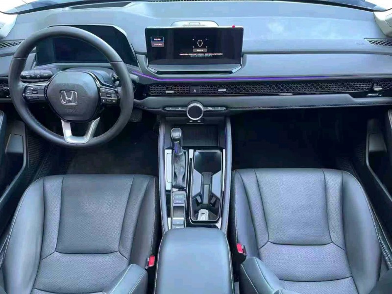 济宁23年本田雅阁4