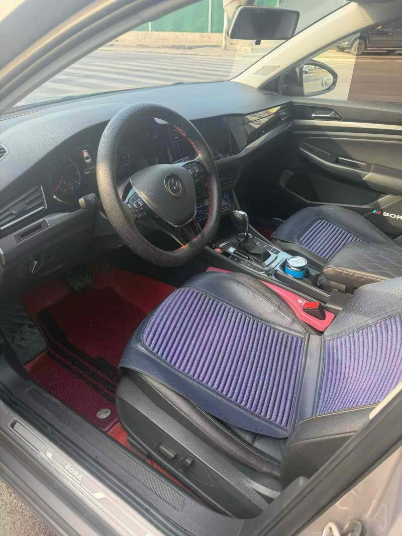 巴彦淖尔20年大众宝来5