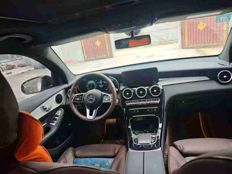 太原20年奔驰GLC3