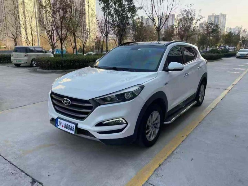 济宁18年现代途胜2