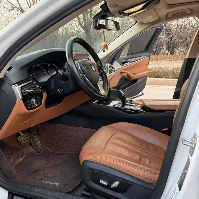 青岛18年宝马5系4