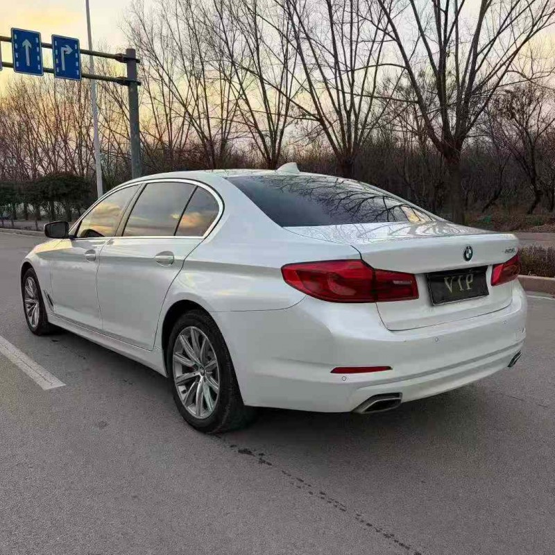 青岛18年宝马5系8