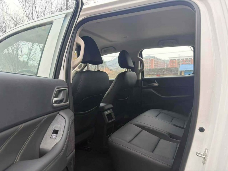 兰州25年长城汽车炮 皮卡5