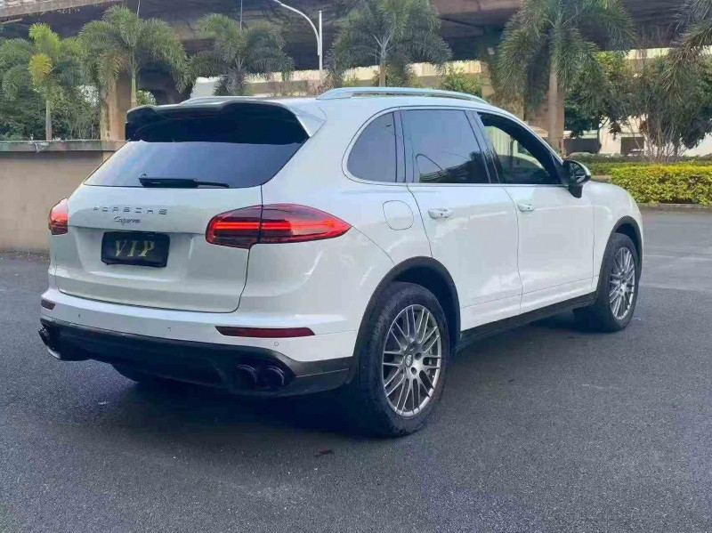 南平14年保时捷卡宴7