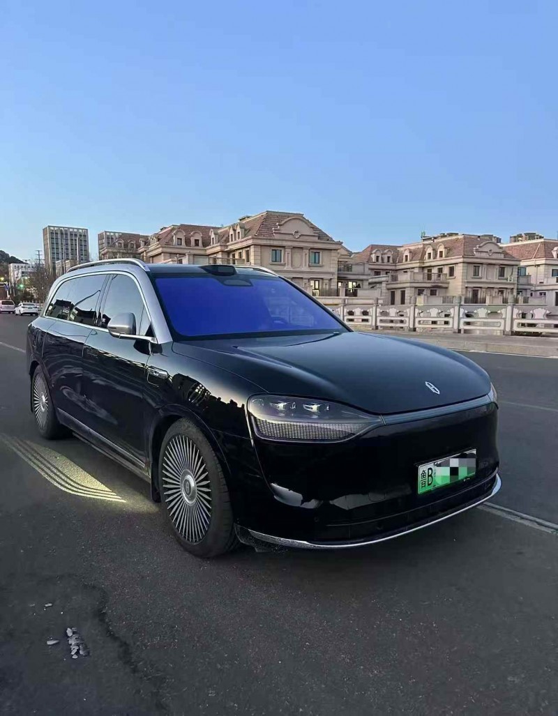 济宁24年华为智选问界2