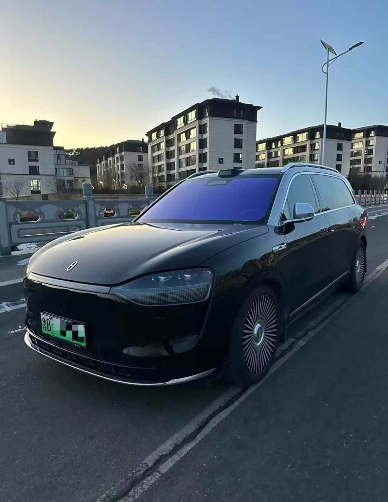 济宁24年华为智选问界3