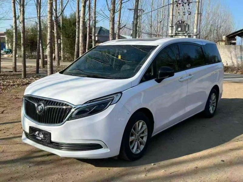 济宁19年别克GL82