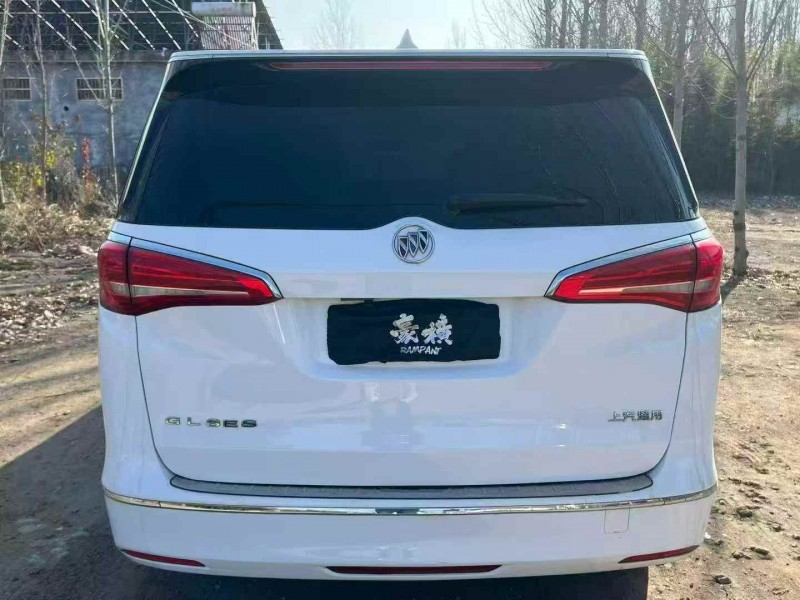 济宁19年别克GL89