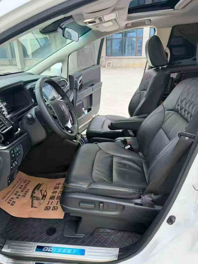 无锡21年本田艾力绅5