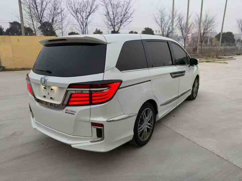 无锡21年本田艾力绅9