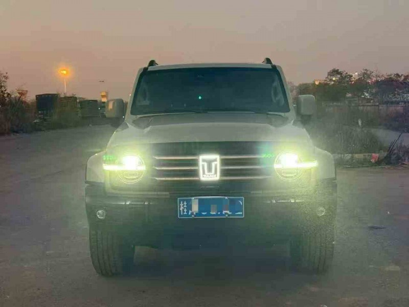 钦州23年长城汽车坦克1