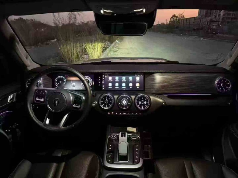 钦州23年长城汽车坦克5