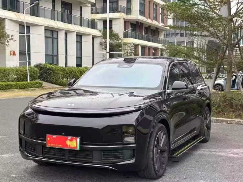 广州23年理想L92