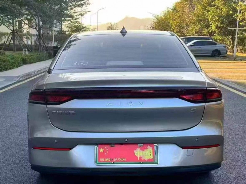 深圳24年传祺埃安S9