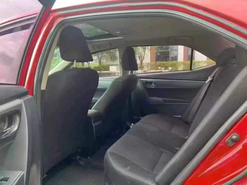 江门16年丰田雷凌5