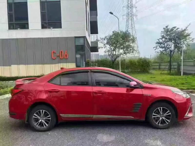 江门16年丰田雷凌8