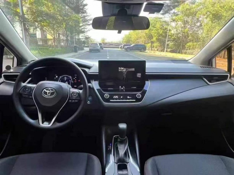 广州23年丰田雷凌6