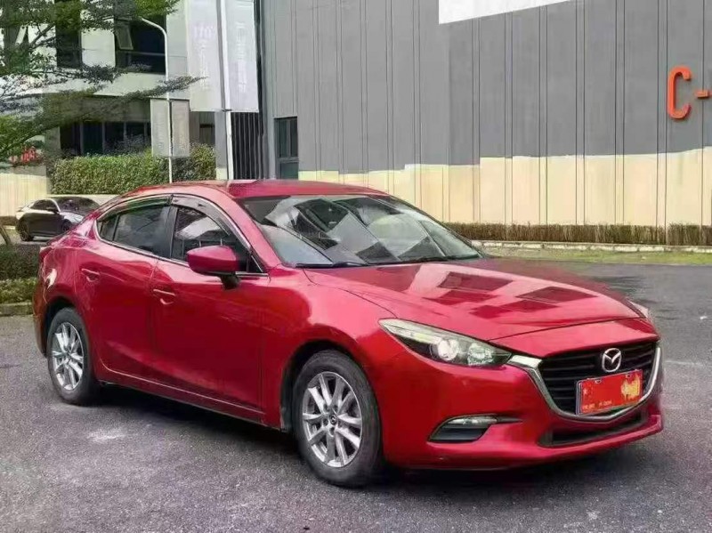 珠海17年马自达昂克赛拉2