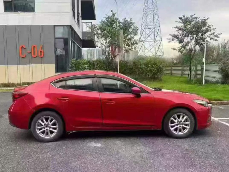 珠海17年马自达昂克赛拉6