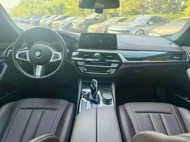 广州20年宝马5系7