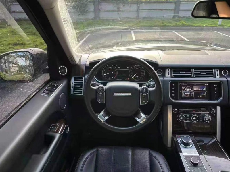 广州16年路虎揽胜行政8