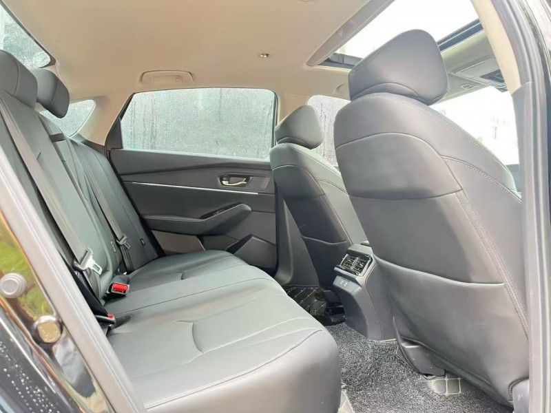 宜春25年本田雅阁4