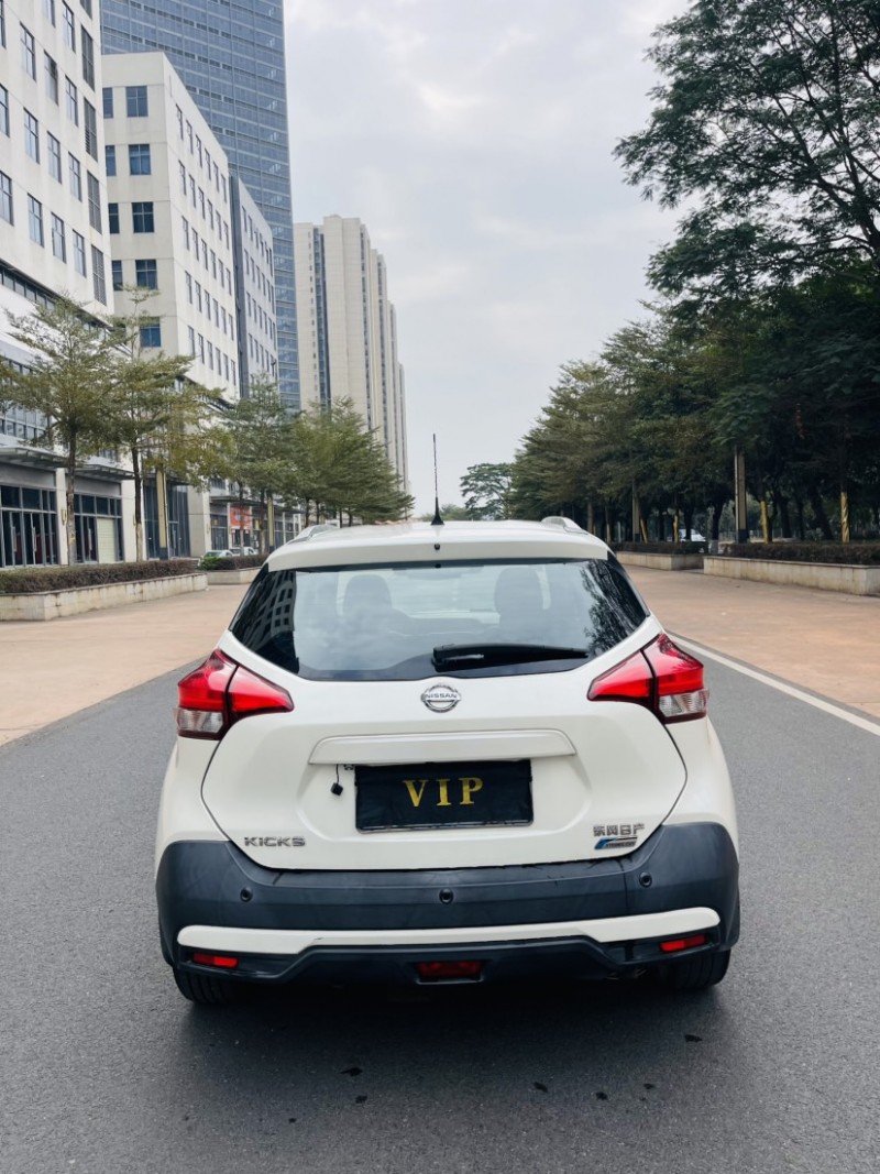 东莞19年日产劲客8