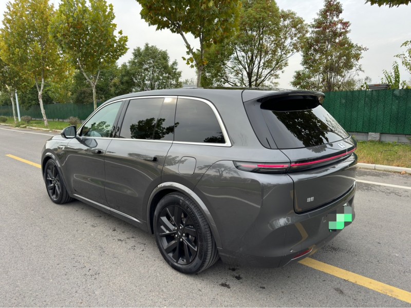 盐城23年理想L89