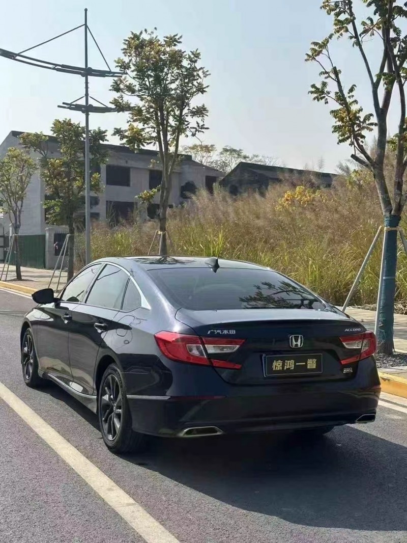 广州21年本田雅阁4