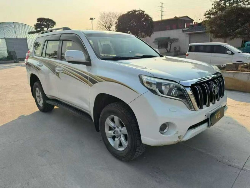 临沂16年丰田普拉多3