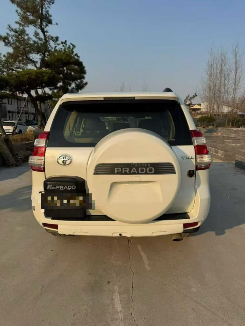 临沂16年丰田普拉多9