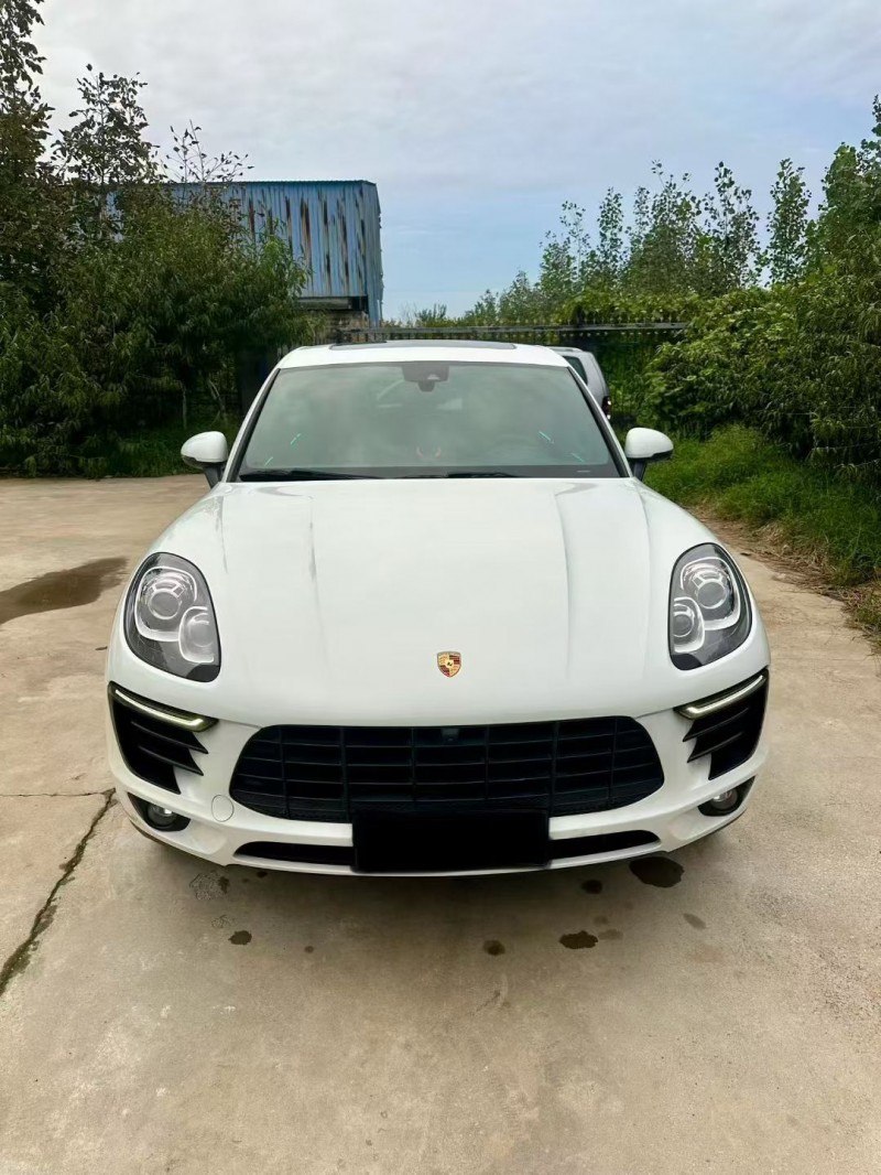 临沂17年保时捷Macan1