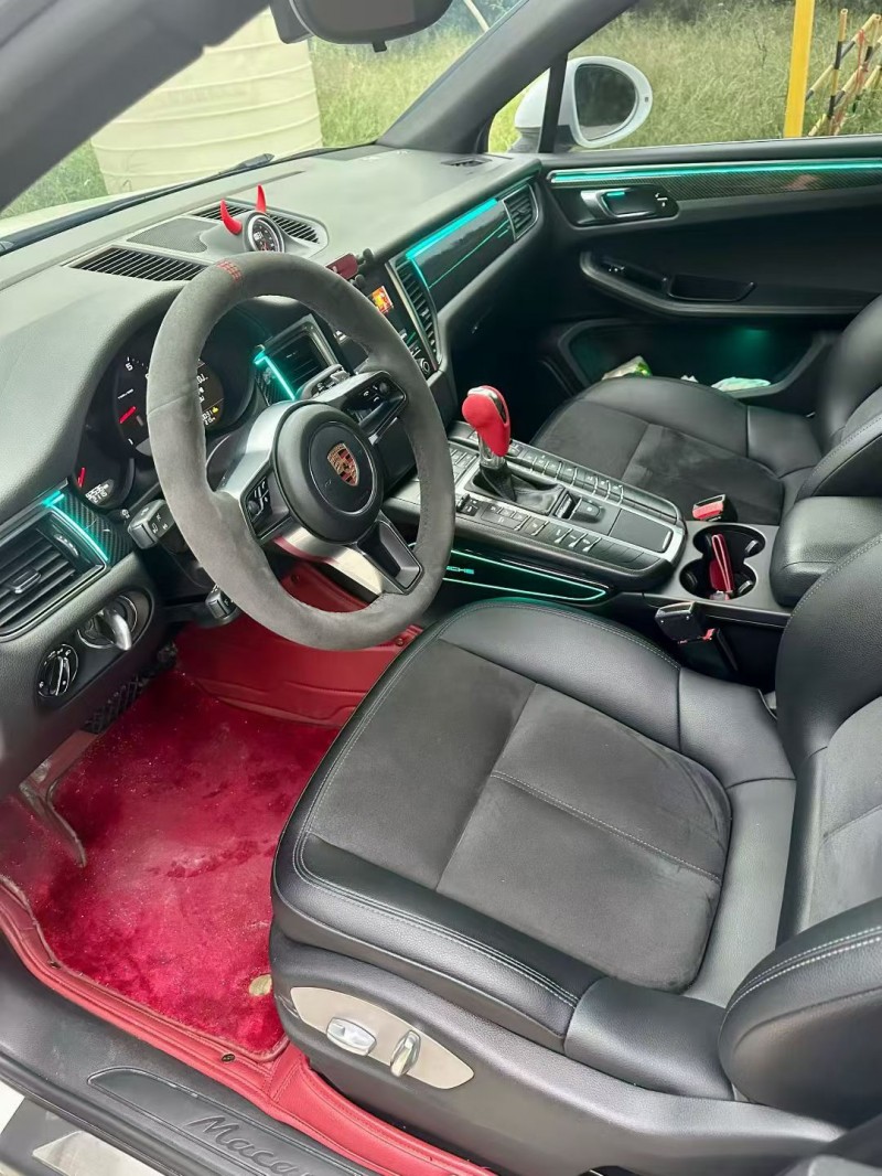临沂17年保时捷Macan4