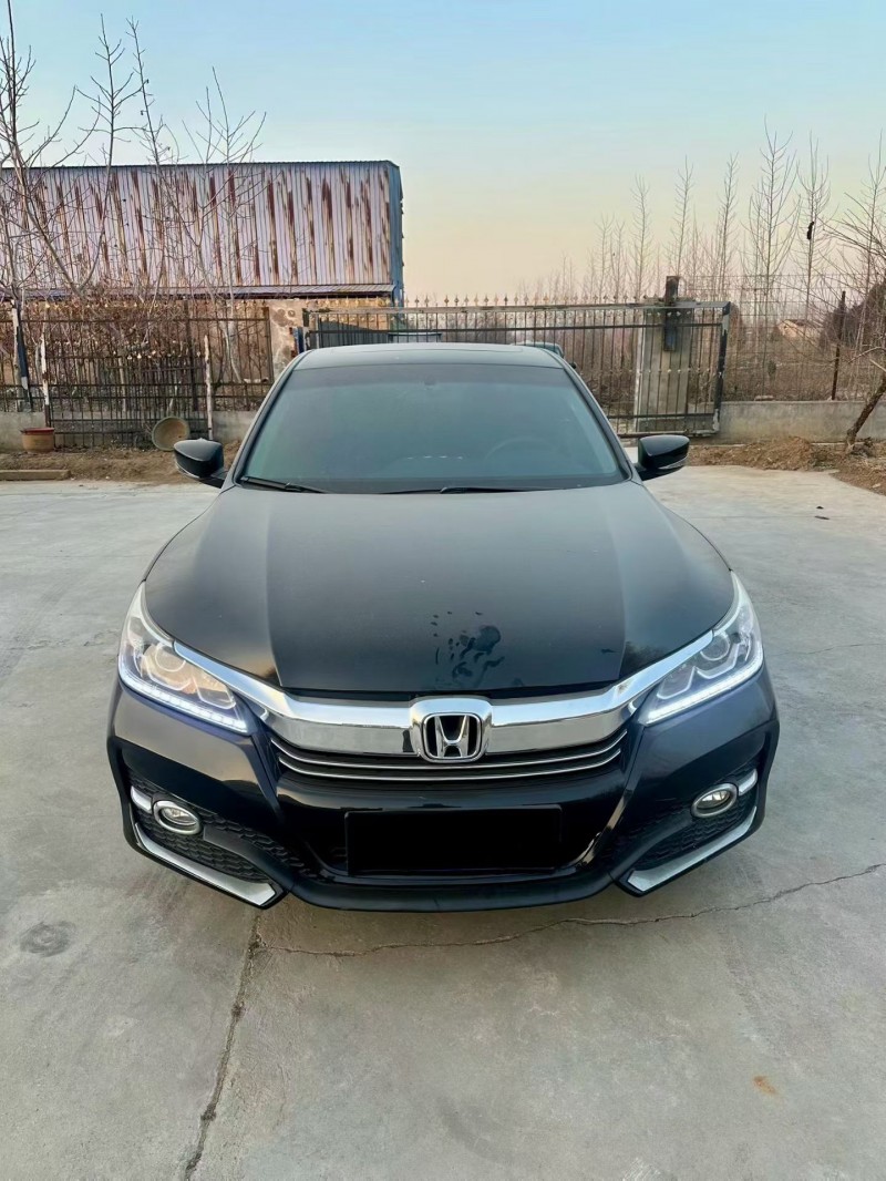 临沂18年本田雅阁1