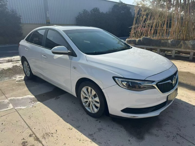 临沂20年别克英朗3