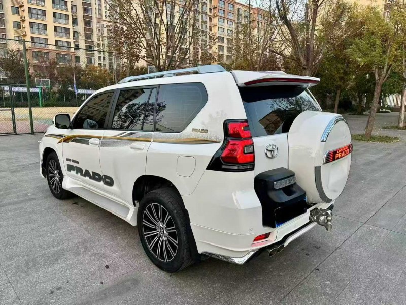 临沂14年丰田普拉多8