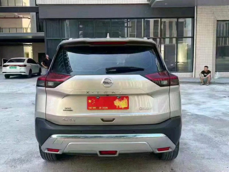 广州21年日产奇骏6