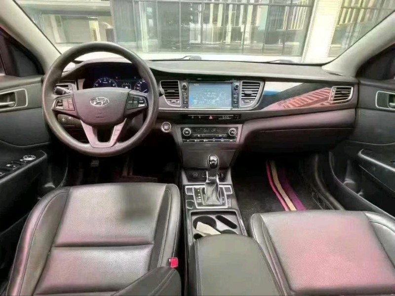 广州14年现代名图9